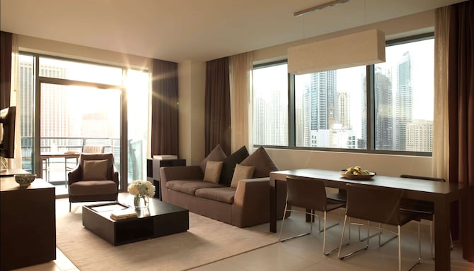 Hotels in Dubai Marina near JBR | Radisson Blu Residence Dubai