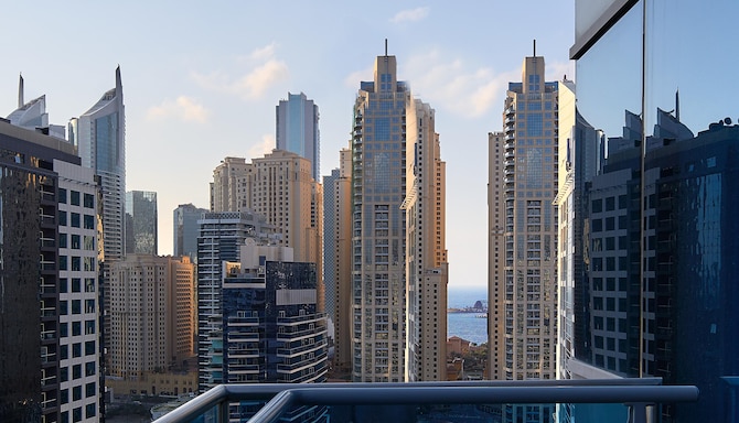 Radisson Blu Residence, Dubai Marina - Balcony View