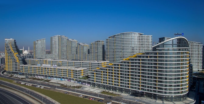Radisson Blu Residence, Istanbul Batisehir - Exterior Hotel View