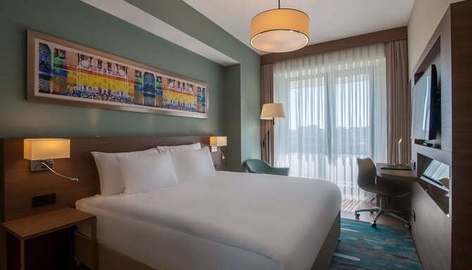Radisson Blu Residence, Istanbul Batisehir - Two Bedroom Apartment Master Bedroom