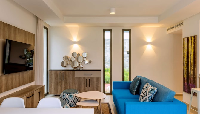 راديسون بلو ريزيدينس، الحسيمة؛ جناح بنغالو يضم ثلاث غرف نوم وتراس