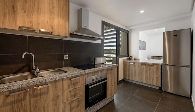 راديسون بلو ريزيدينس، الحسيمة، شقة بغرفتي نوم بها تراس