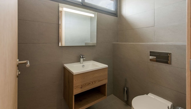 راديسون بلو ريزيدينس، الحسيمة، حمام جناح بنغالو بثلاث غرف نوم