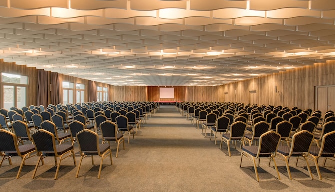 Al Hoceima Ballroom