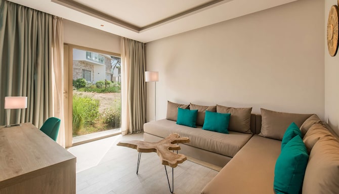 Radisson Blu Resort, Al Hoceima - Junior suite met uitzicht op de tuin