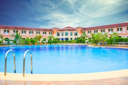 Radisson Blu Resort, Al Khobar Half Moon Bay - Pool
