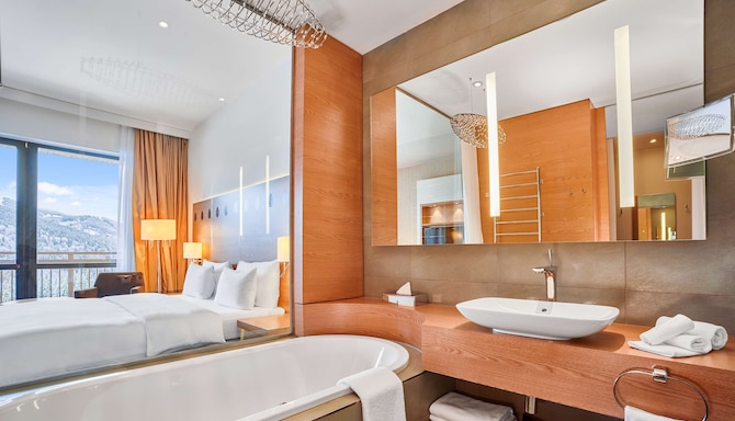Radisson Blu Resort, Bukovel - Guest Room