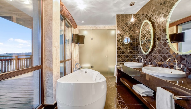 Radisson Blu Resort, Bukovel - Presidential Suite