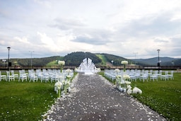 Radisson Blu Resort, Bukovel — свадебная церемония