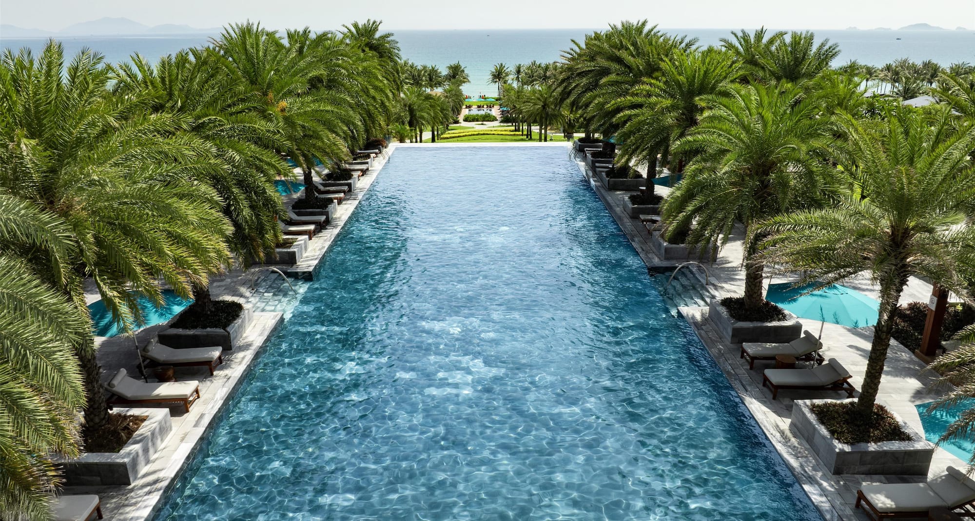 Radisson Blu Resort, Cam Ranh - Main Pool