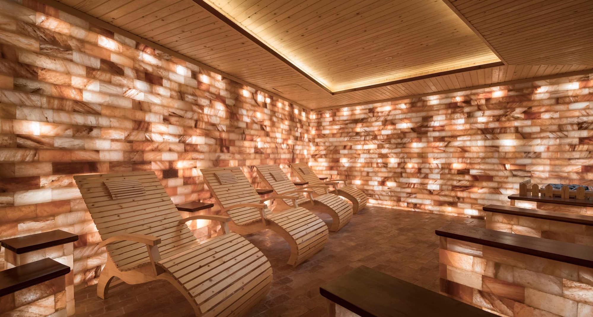 Radisson Blu Resort, Cam Ranh - Himalayan Salt Chamber