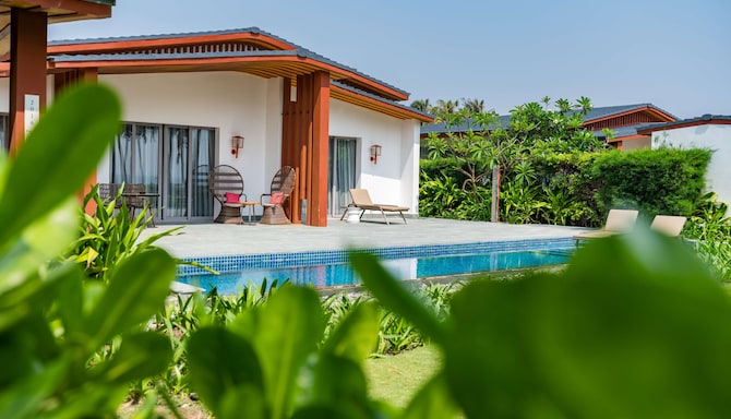 Radisson Blu Resort, Cam Ranh - Outsite Pool Villa