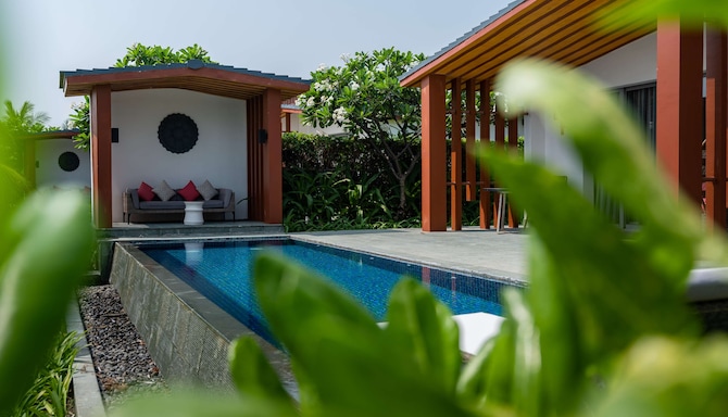 Radisson Blu Resort, Cam Ranh - Outsite Pool Villa