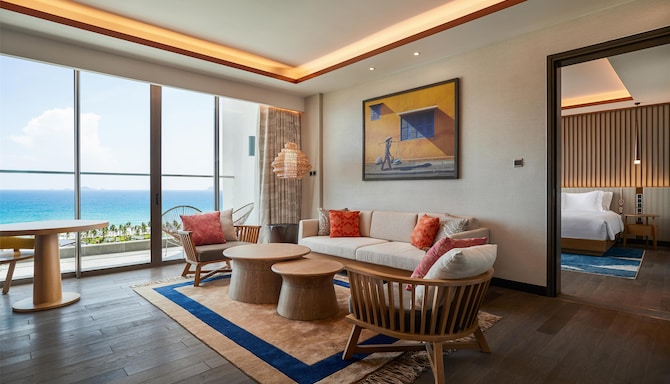 Radisson Blu Resort, Cam Ranh - Junior Suite - Living Area with Connecting Door