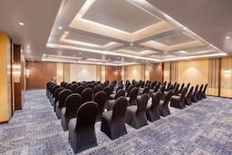 Radisson Blu Resort Dharamshala - Meeting room theatre set-up