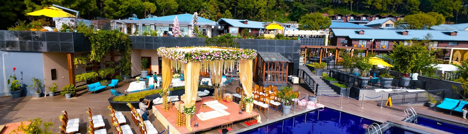 Radisson Blu Resort Dharamshala - DJI D