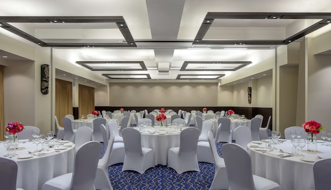 Radisson Blu Resort Fiji Denarau Island - Ballroom