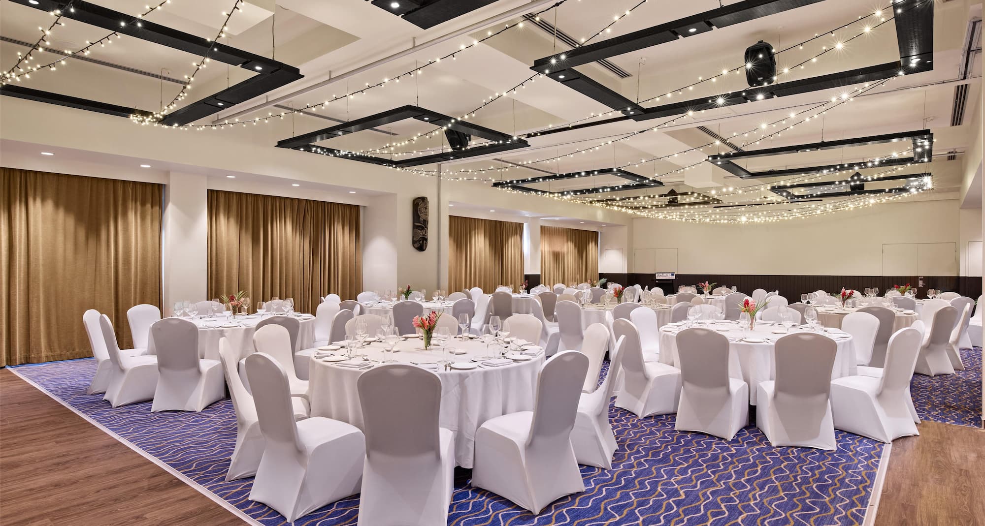 Radisson Blu Resort, Fiji Denarau Island - Ballroom Banquet White