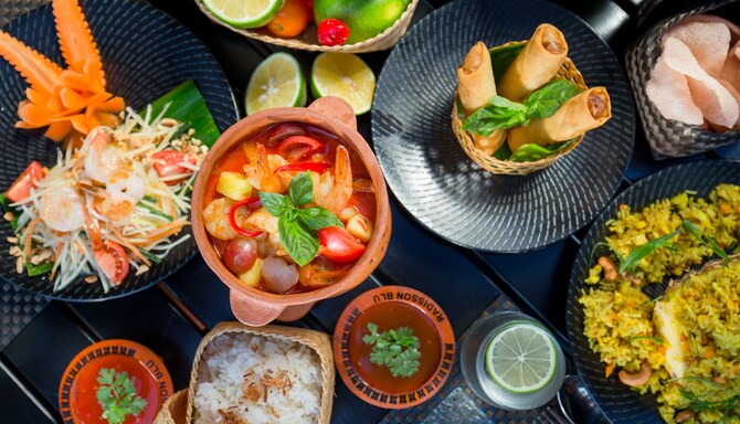 Radisson Blu Resort Fiji Denarau Island - Mixed dishes