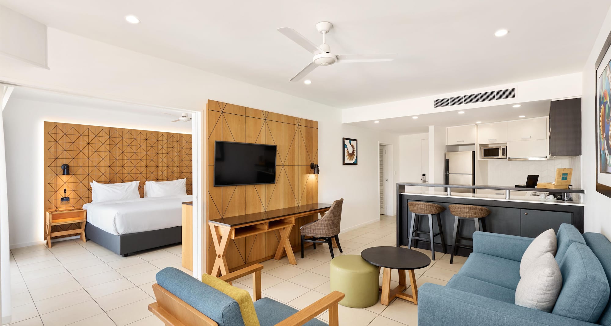 Radisson Blu Resort, Fiji Denarau Island - Bedroom Suite