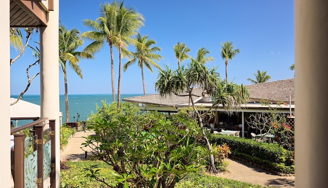 Radisson Blu Resort, Fiji Denarau Island - Ocean View Standard