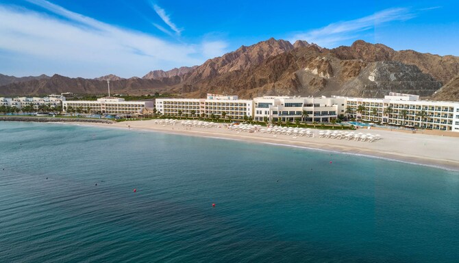 Radisson Blu Resort, Fujairah - Exterior