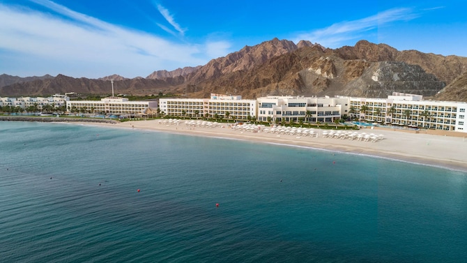 Radisson Blu Resort, Fujairah - Exterior