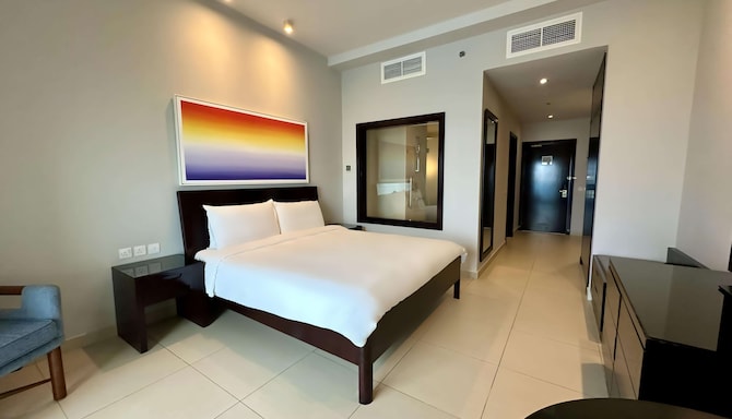 Radisson Blu Resort, Fujairah - Superior Room with balcony & ocean view