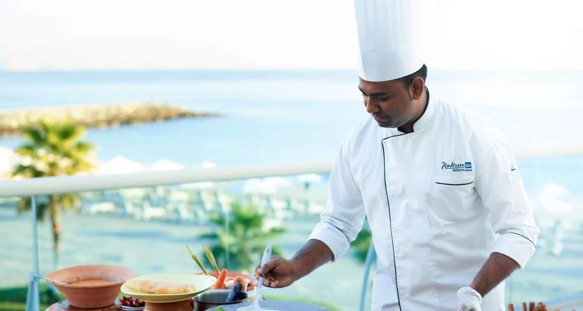 Radisson Blu Resort, Fujairah - Restaurant