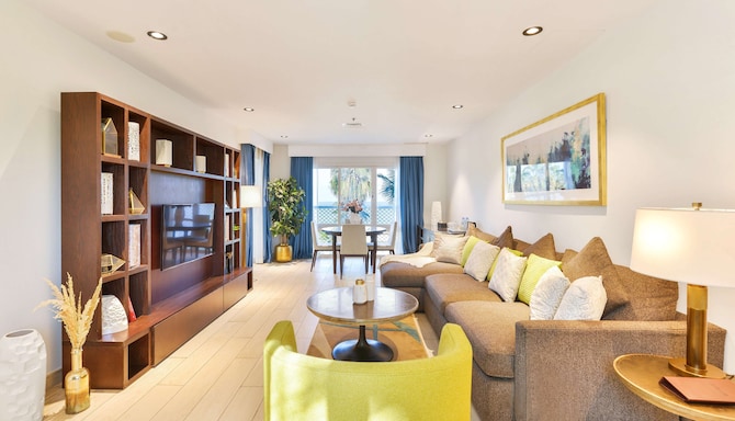 Radisson Blu Resort, Fujairah - Three Bedroom Suite with balcony & ocean view