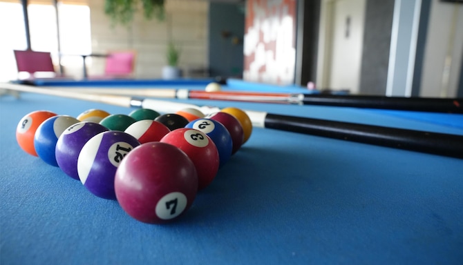 Radisson Blu Resort, Galle - Pool Table