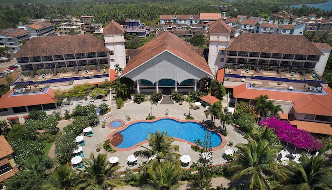 Radisson Blu Resort, Goa Cavelossim Beach - Aerial view