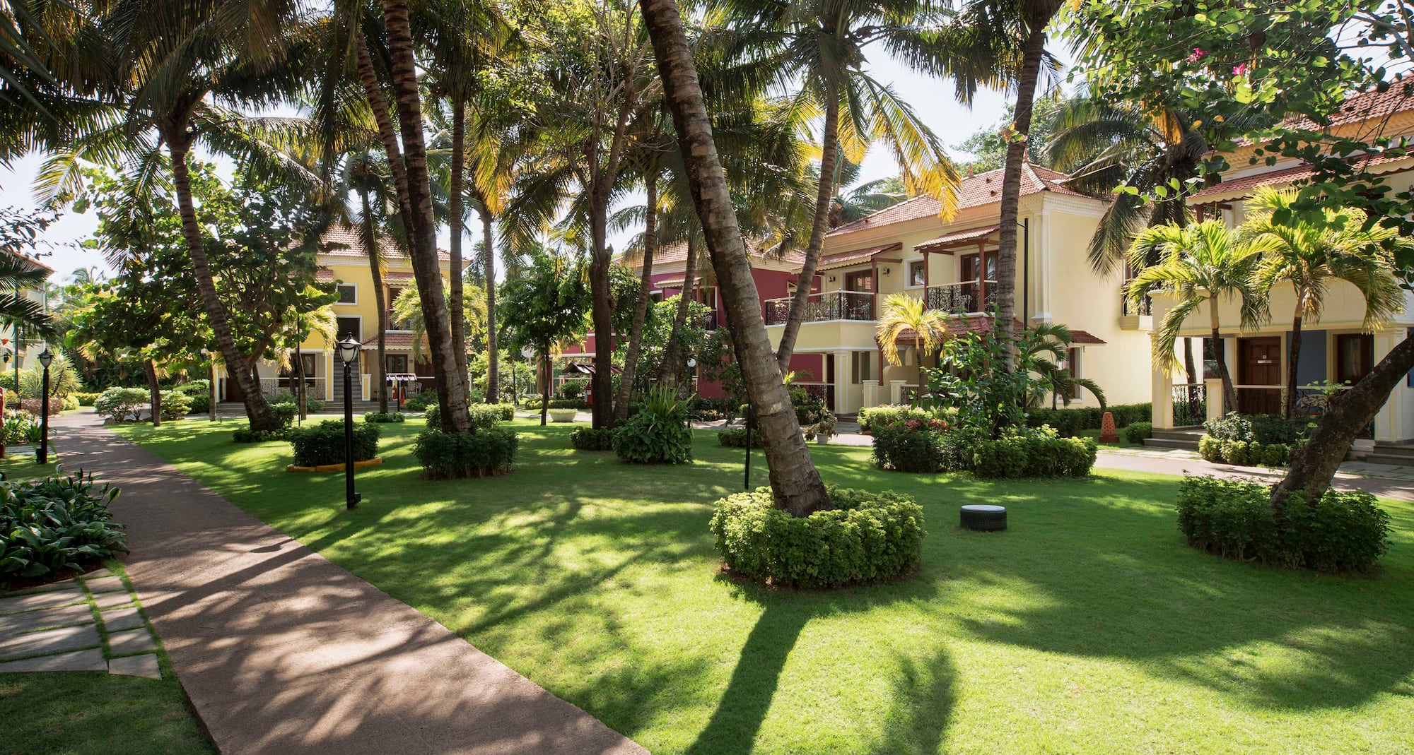 Radisson Blu Resort, Goa Cavelossim Beach - Exterior