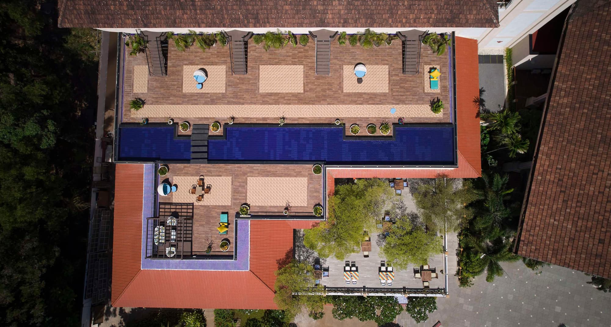 Radisson Blu Resort, Goa Cavelossim Beach - Terrace area aerial view