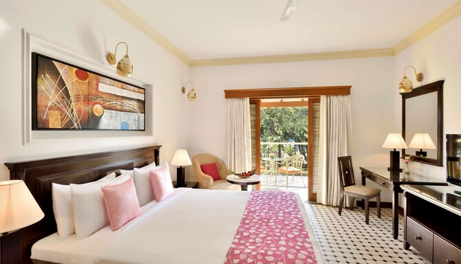 Radisson Blu Resort Goa Cavelossim Beach - Guest Room