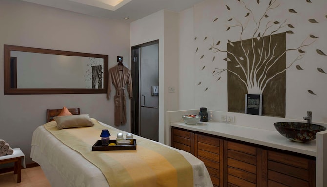 Radisson Blu Resort, Goa Cavelossim Beach - Spa treatment room