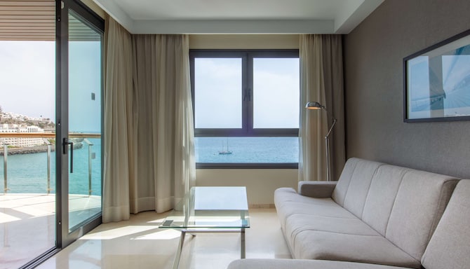 Radisson Blu Resort, Gran Canaria - One Bedroom Superior Suite - Living area