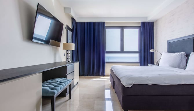 Radisson Blu Resort, Gran Canaria - Premium Suite 3 Bedroom - Room 1
