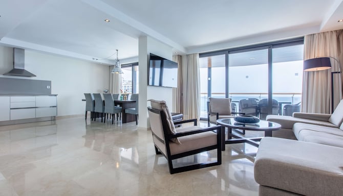Radisson Blu Resort, Gran Canaria - Premium Suite 3 Bedroom - Living Room and Kitchen