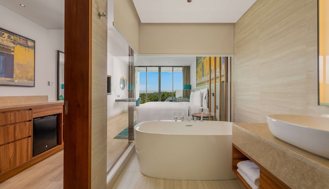 Radisson Blu Resort, Hoi An - Deluxe Partial Sea View