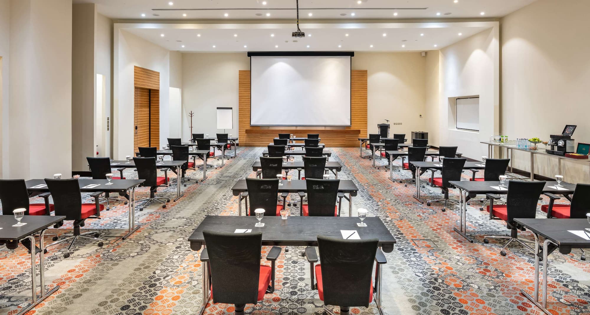 Radisson Blu Resort, Jizan - Classroom style