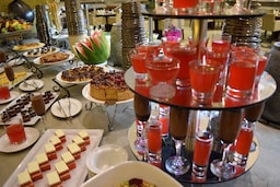 Radisson Blu Resort, Jizan - Ballroom buffet