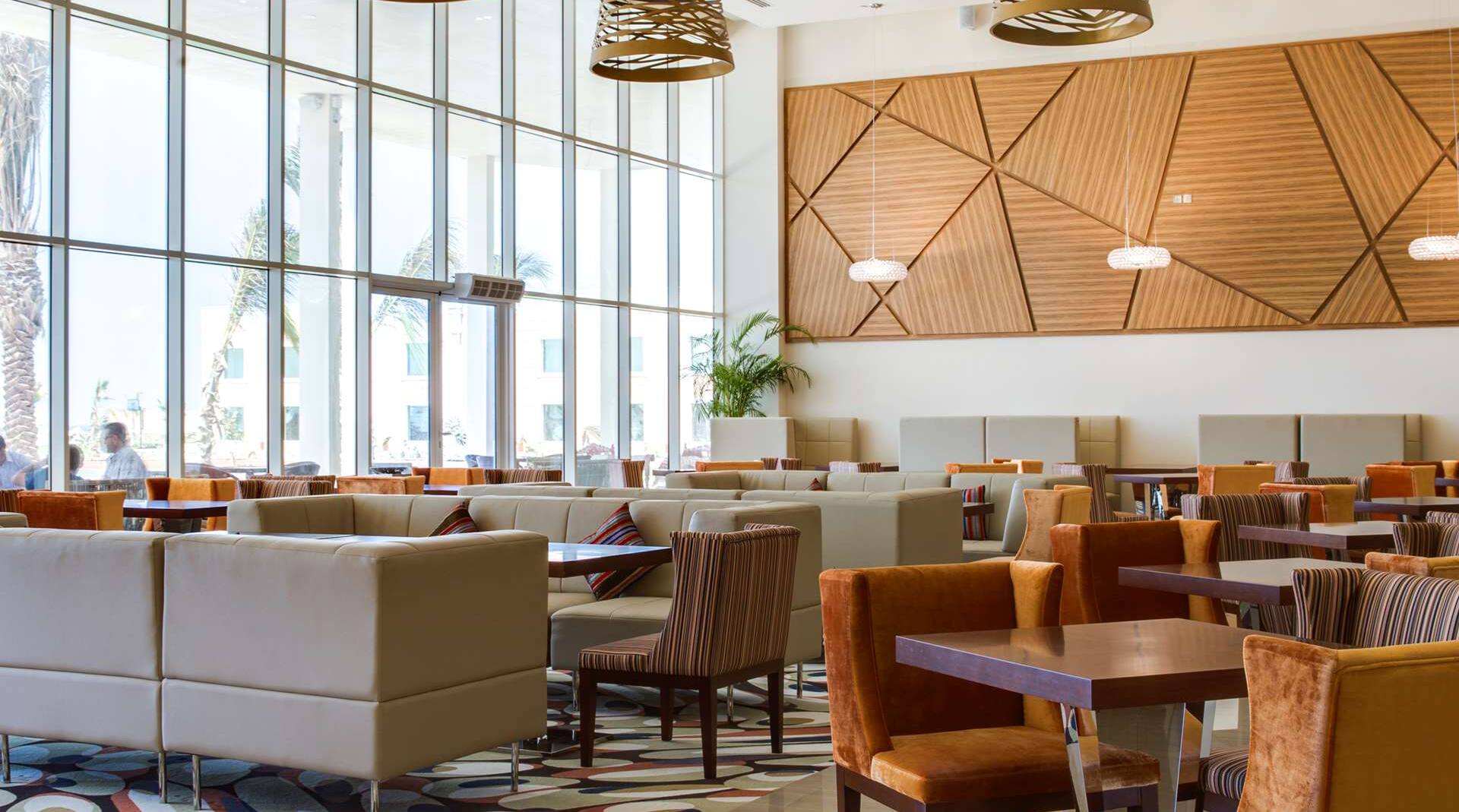 Radisson Blu Resort, Jizan - Cafe Baish