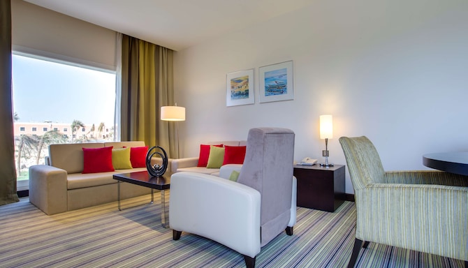 Radisson Blu Resort, Jizan - Suite living room