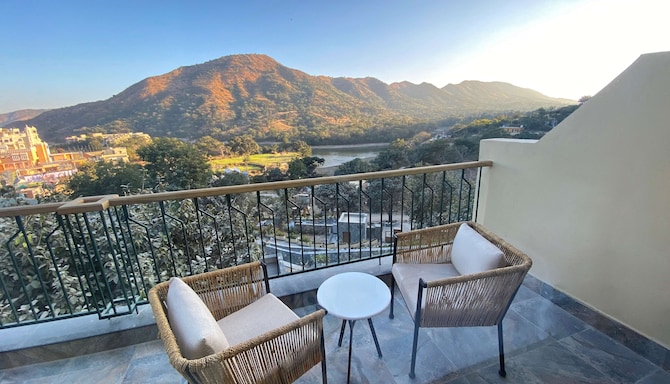 Radisson Blu Resort, Kumbhalgarh - Guest Room terrace