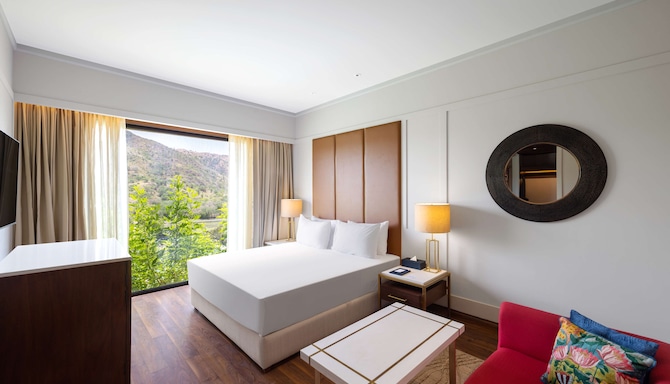 Radisson Blu Resort, Kumbhalgarh - Superior Room with balcony