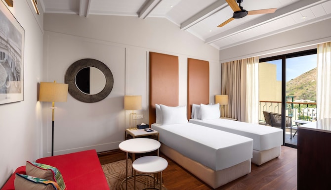 Radisson Blu Resort, Kumbhalgarh - Superior Room with twin beds and balcony