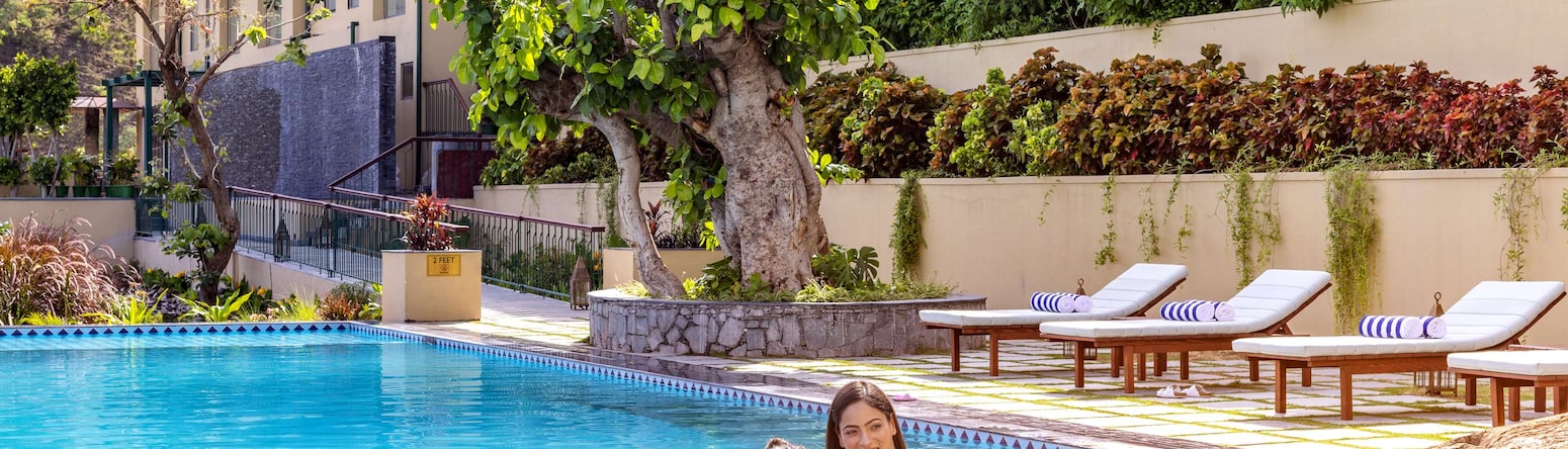 Radisson Blu Resort, Kumbhalgarh - Pool