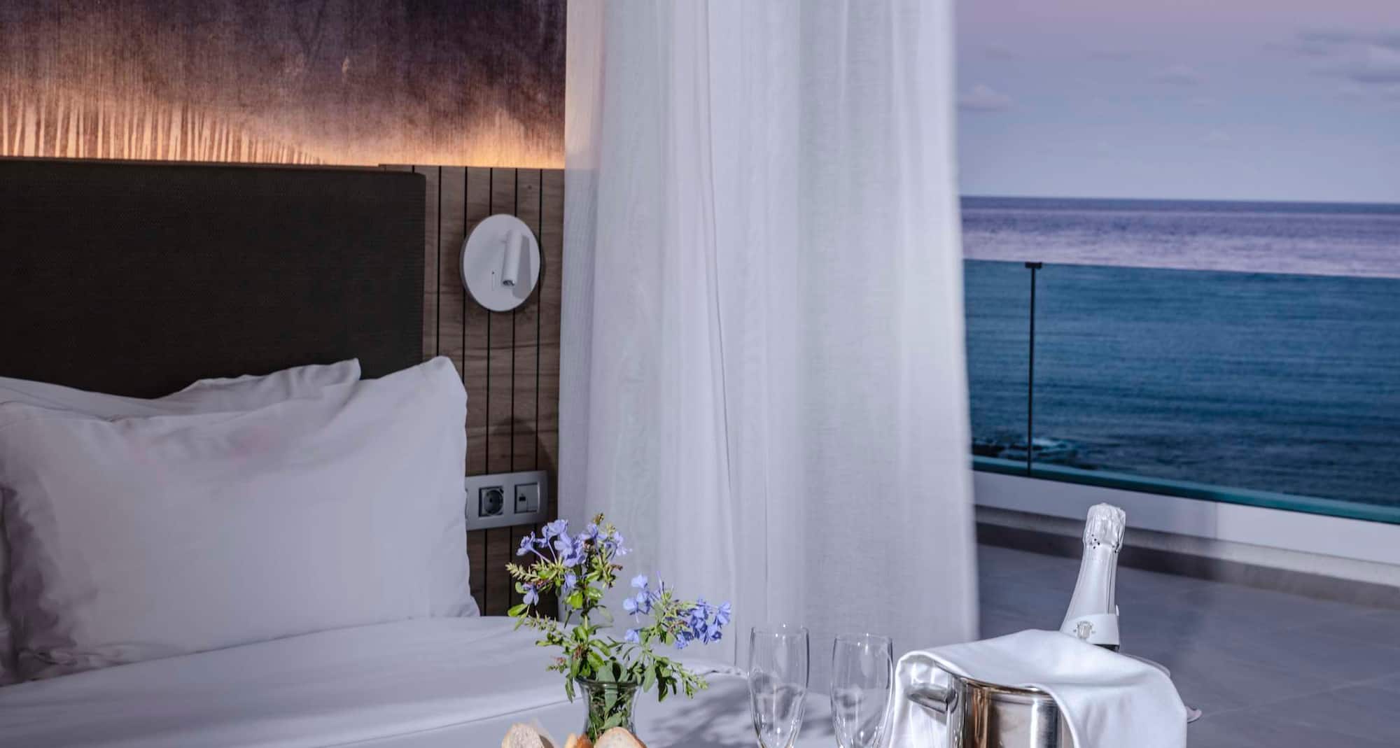 Radisson Blu Resort, Lanzarote - Room Service