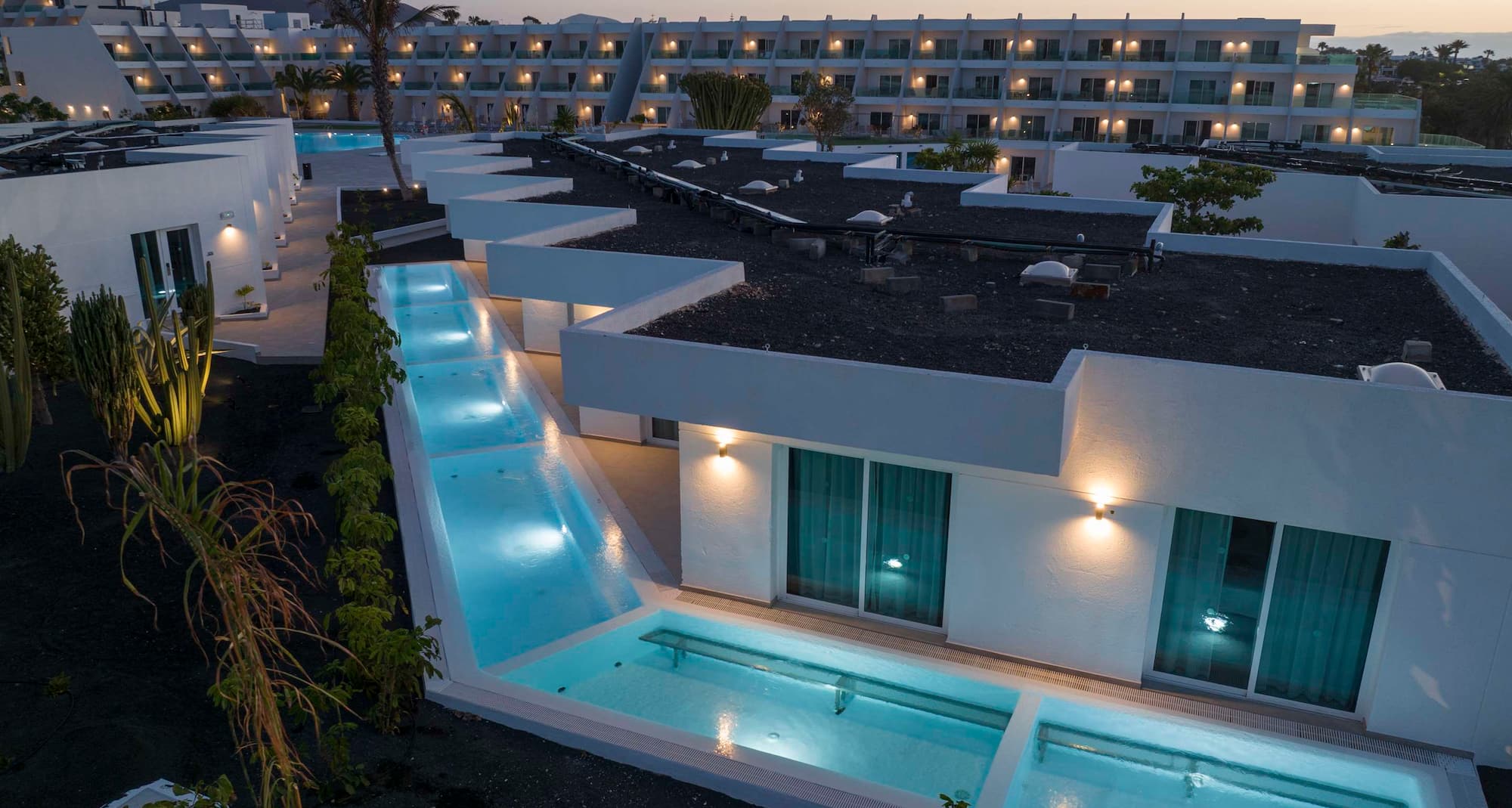 Radisson Blu Resort, Lanzarote - Swim up rooms